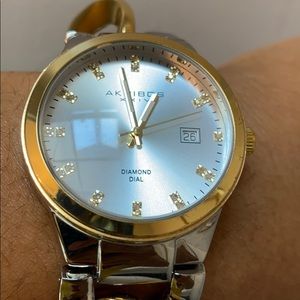 Akribos XXIV Swiss Quartz Diamond Chain Watch